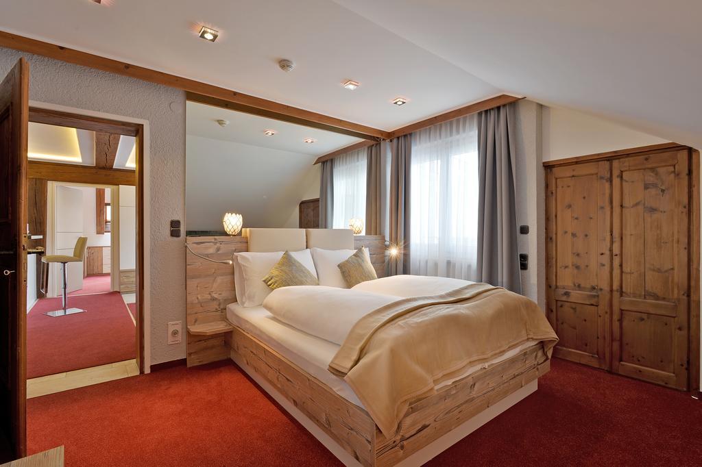 Hotel Kufsteinerhof Quarto foto